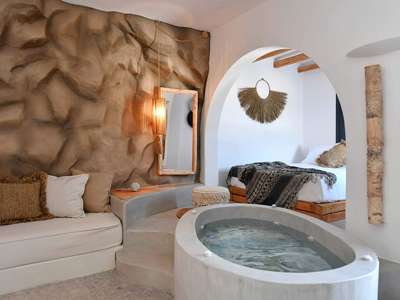 SANDAYA LUXURY SUITES-PAROS
